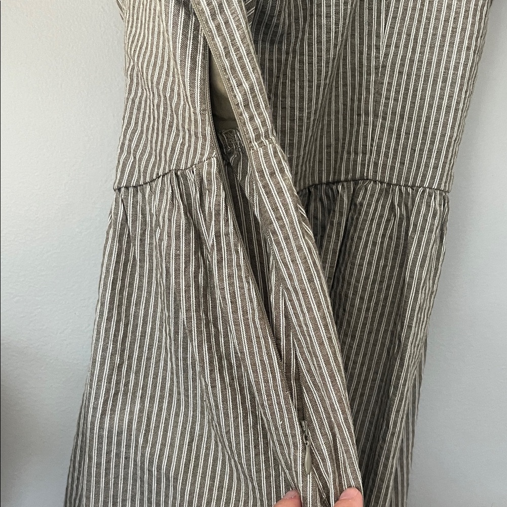 Neuflora Edith Puff Sleeve Dress - Picture 5 of 6